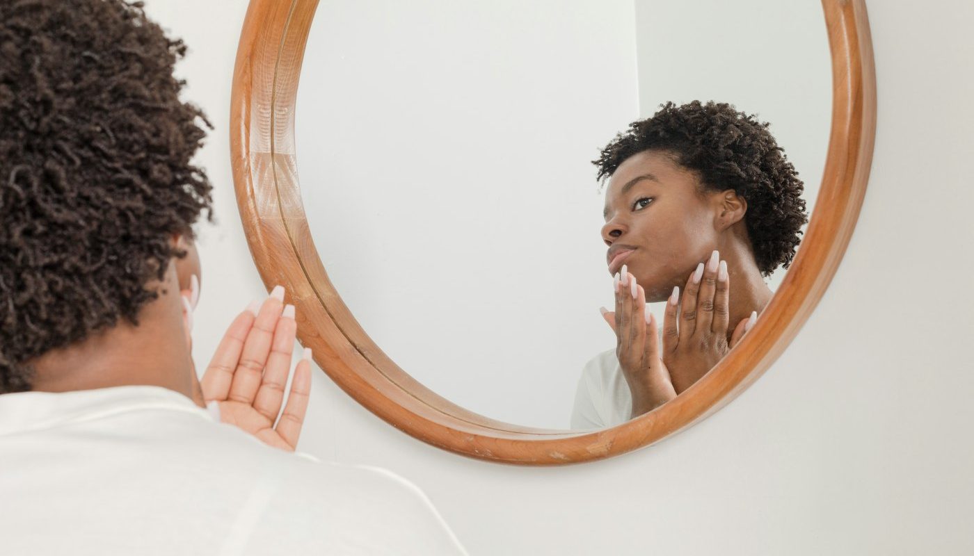 Makeup After 40: A Simple Routine for Everyday Confidence